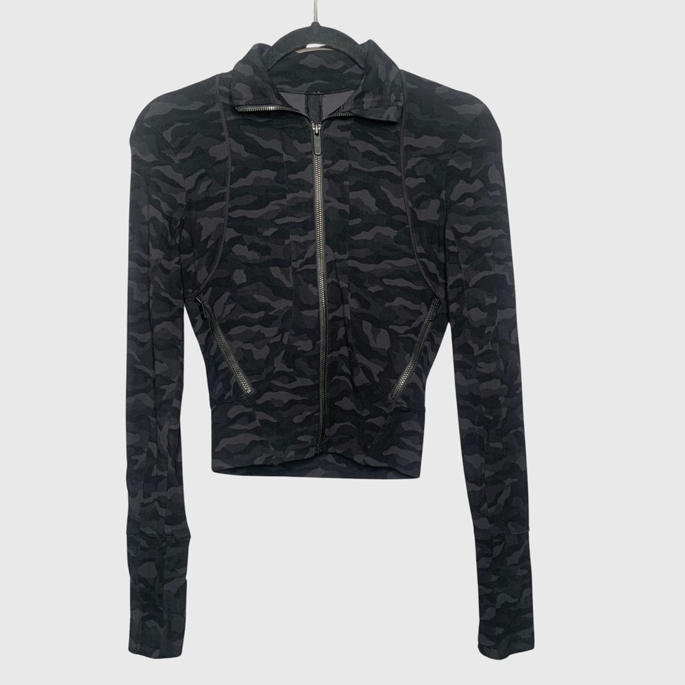 Rare Lululemon Camo Full Freedom Women’s Jacket Grey/Black Front Zip Size XS(2)